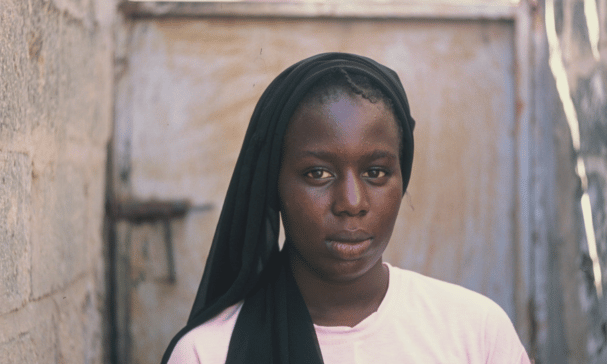 Sokhna er 14 år og bor i Senegal