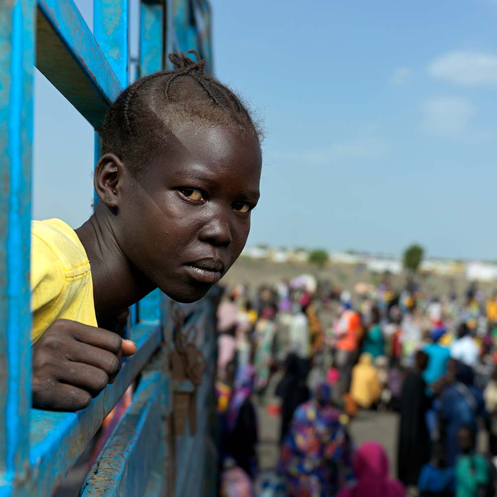 Jente på flukt i Sudan