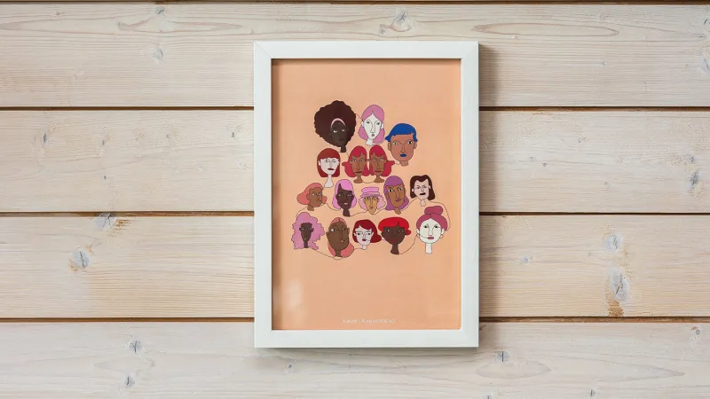 Gave med mening: Plakat med motivet "Kvinns", A4. Innrammet. Foto.