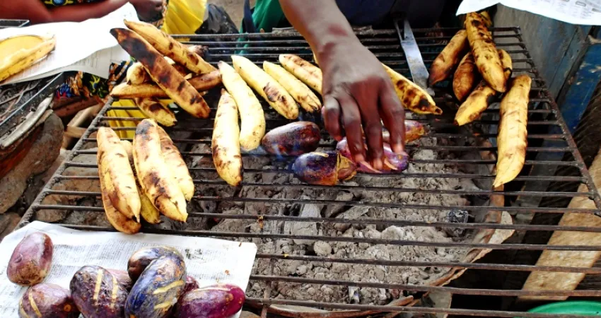 Grillet mango og banan
