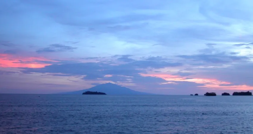 Solnedgang ved byen Limbe