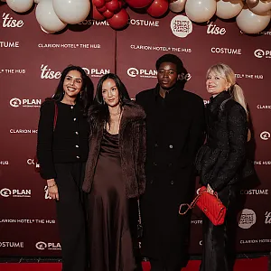 Pressevegg bilde av Costume-redaksjonen