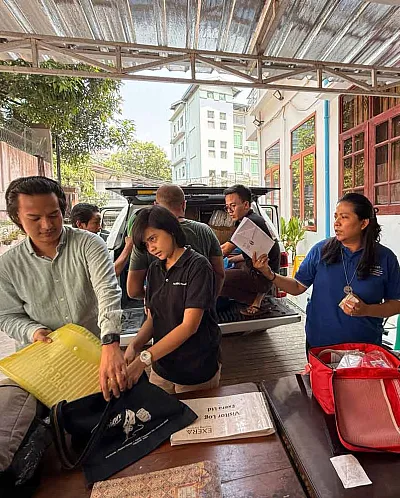 Plan-ansatte i Myanmar i arbeid