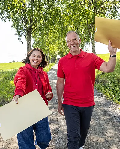 Jorun Stiansen og Tom Stiansen fra Postkodelotteriet.