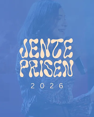 Jenteprisen 2026 header med logo og Ayesha i bakgrunnen