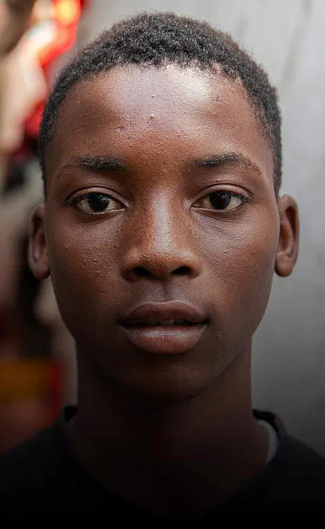 Junior fra Haiti  står imot og vil ikke være en del av de væpnede gruppene i landet.