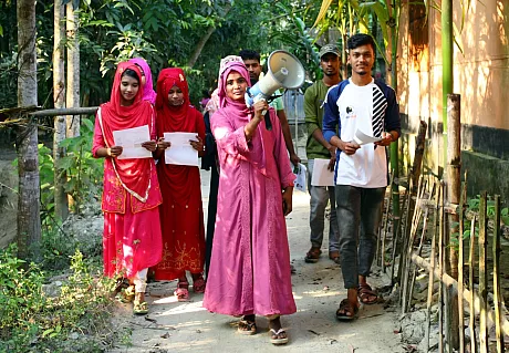Nasrin leder Early warning gruppe i Bangladesh