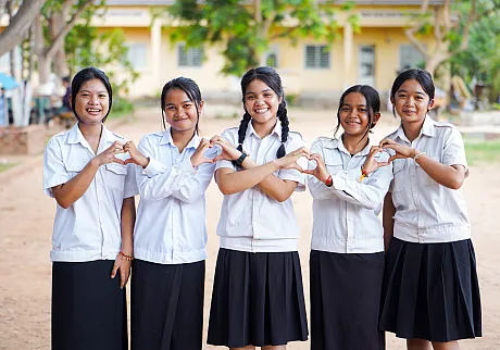 Skolejenter fra Kambodsja,