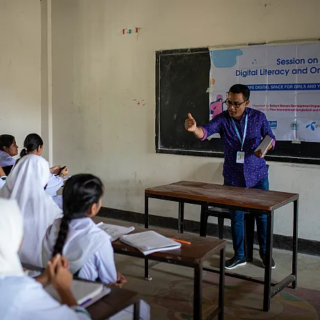 Undervisning i digital trygghet i Bangladesh