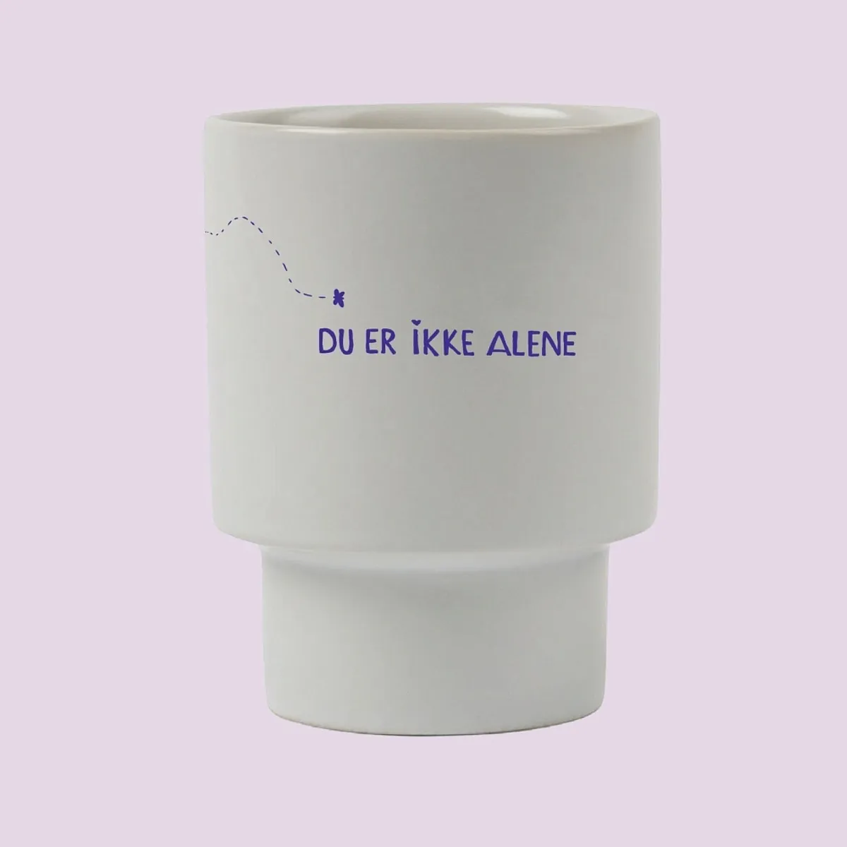 Gave med mening: Kopp "Du er ikke alene". Foto.