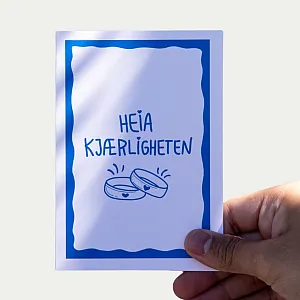 Gaver med mening: Bryllupskort, illustrasjoner og tekst. Lys bakgrunn. Foto.